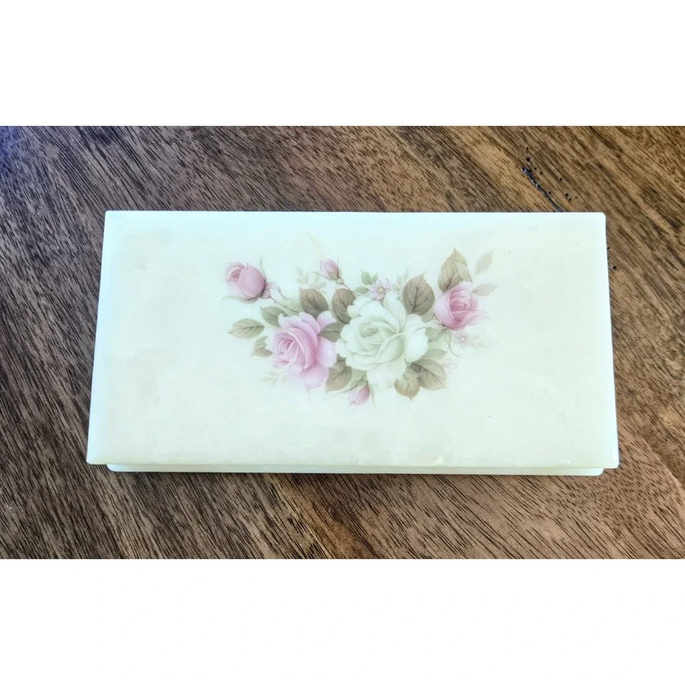 VTG Genuine Alabaster Trinket/Jewelry Box w/Flower Motif - Hand Carved In Italy